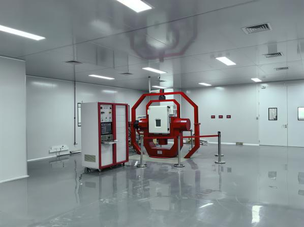 Gyro 3 trục chống rung động ổn định và chính xác với thiết kế chính xác cao 6