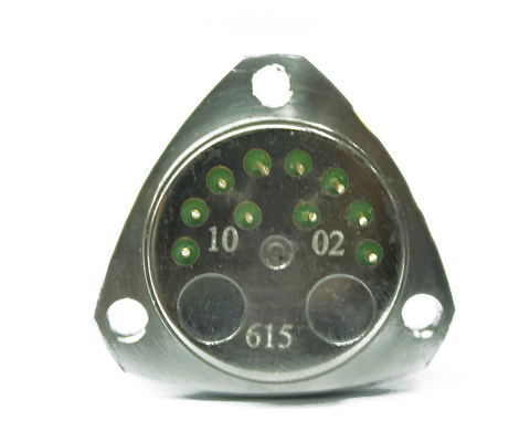 Điện tử đầu ra tương tự Trình cảm biến rung động Quartz Accelerometer trục duy nhất cho khoan dầu
