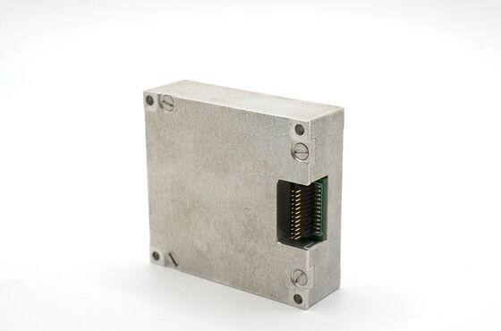 Giá tốt. IMU MEMS có độ chính xác cao với độ ổn định độ lệch con quay 0,8 độ/h Độ lệch gia tốc 0,06mg và băng thông 200Hz trực tuyến